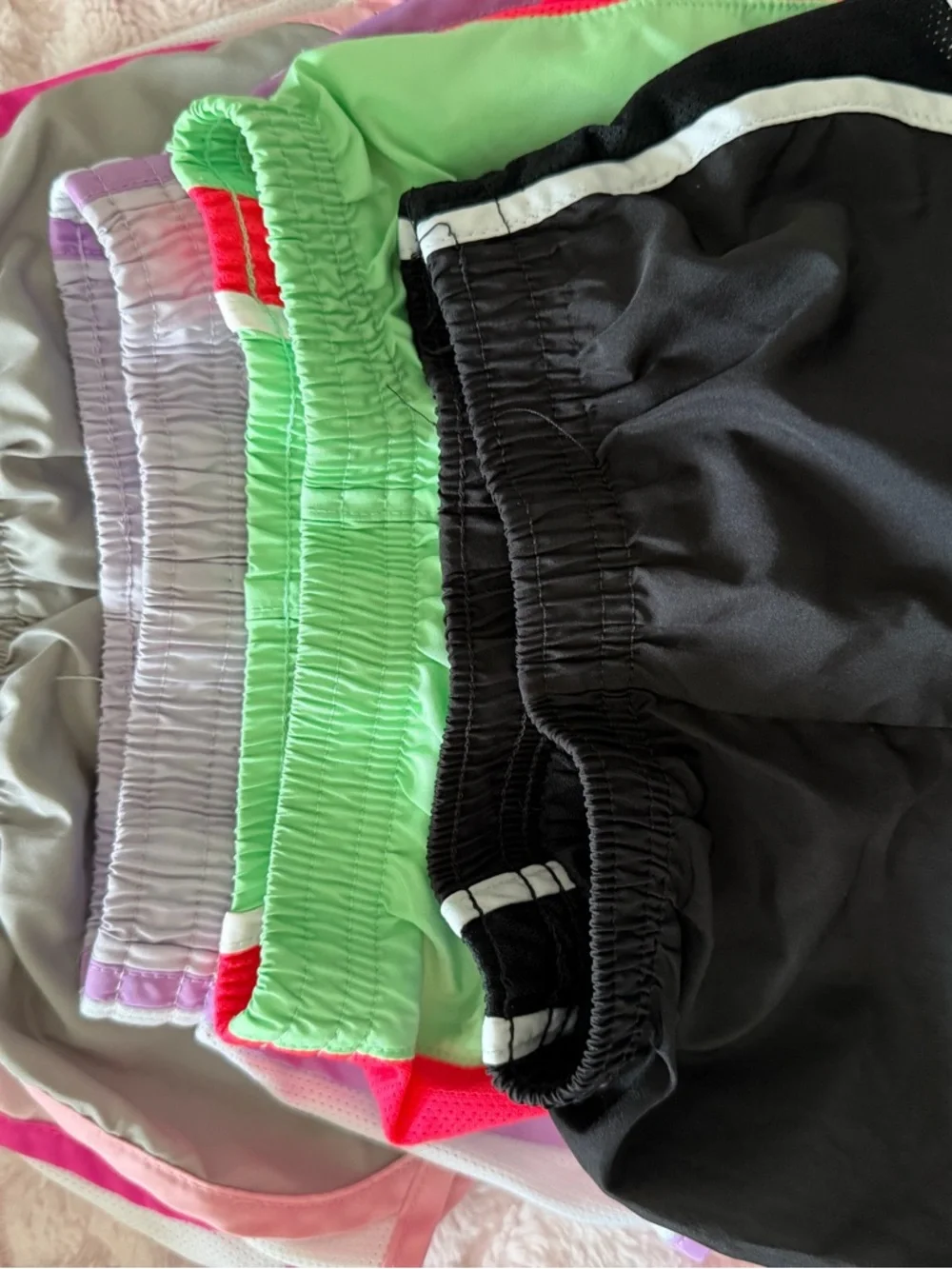 18 pairs of girl shorts size 2T